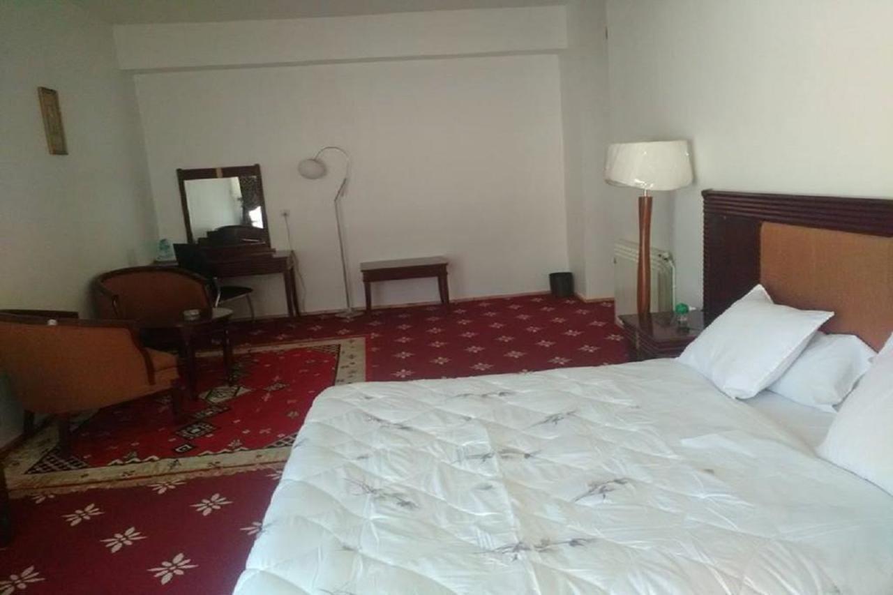 Mimosa Palace Hotel Annaba Luaran gambar